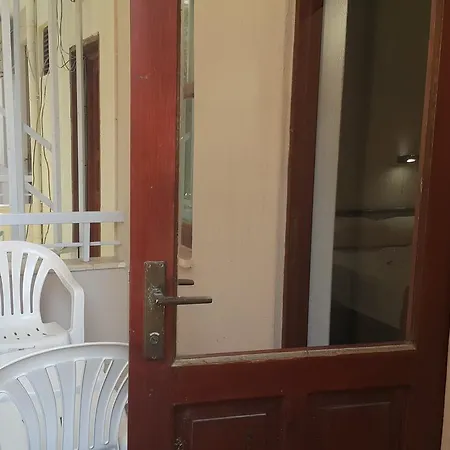 Hotel Midi *